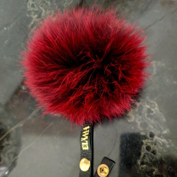 MAISON ELAMA Red Dyed Fox Fur Pompom - Picture 1 of 3